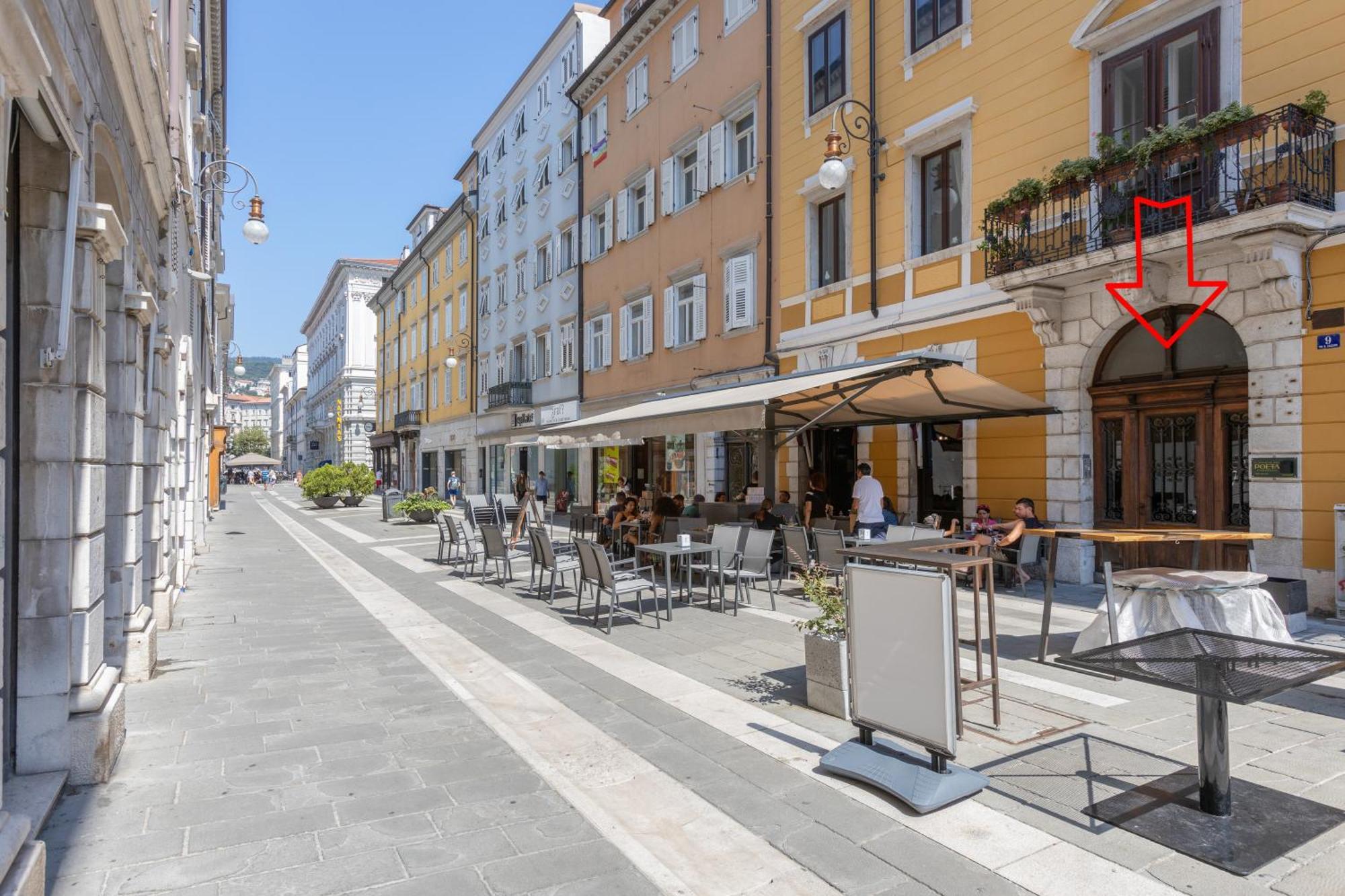 Elegante Rifugio D'Annunzio Con Parcheggio A Triest Exterior foto