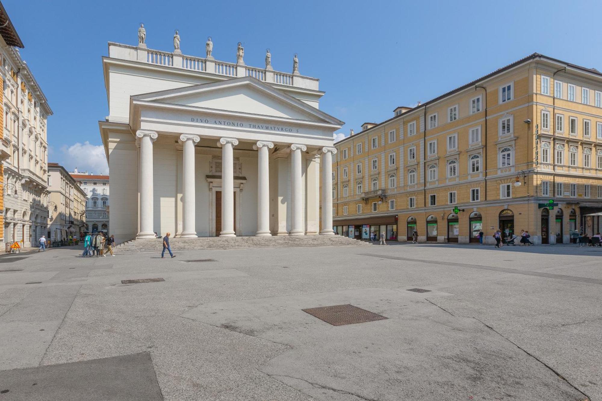 Elegante Rifugio D'Annunzio Con Parcheggio A Triest Exterior foto